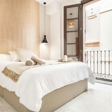 Apartment Elegant In The Heart Of By Rems Malaga