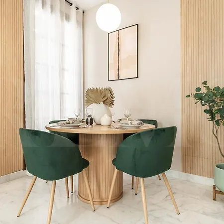 Elegant In The Heart Of By Rems Apartment