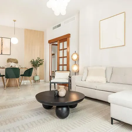 Apartment Elegant In The Heart Of By Rems Malaga