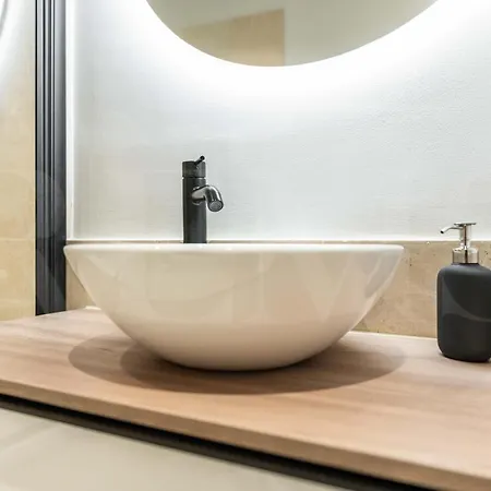 Elegant In The Heart Of By Rems Apartment Malaga
