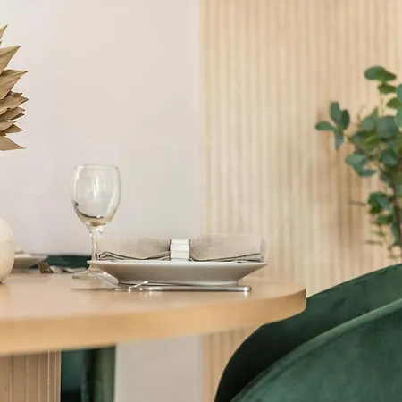 Elegant In The Heart Of By Rems * Malaga